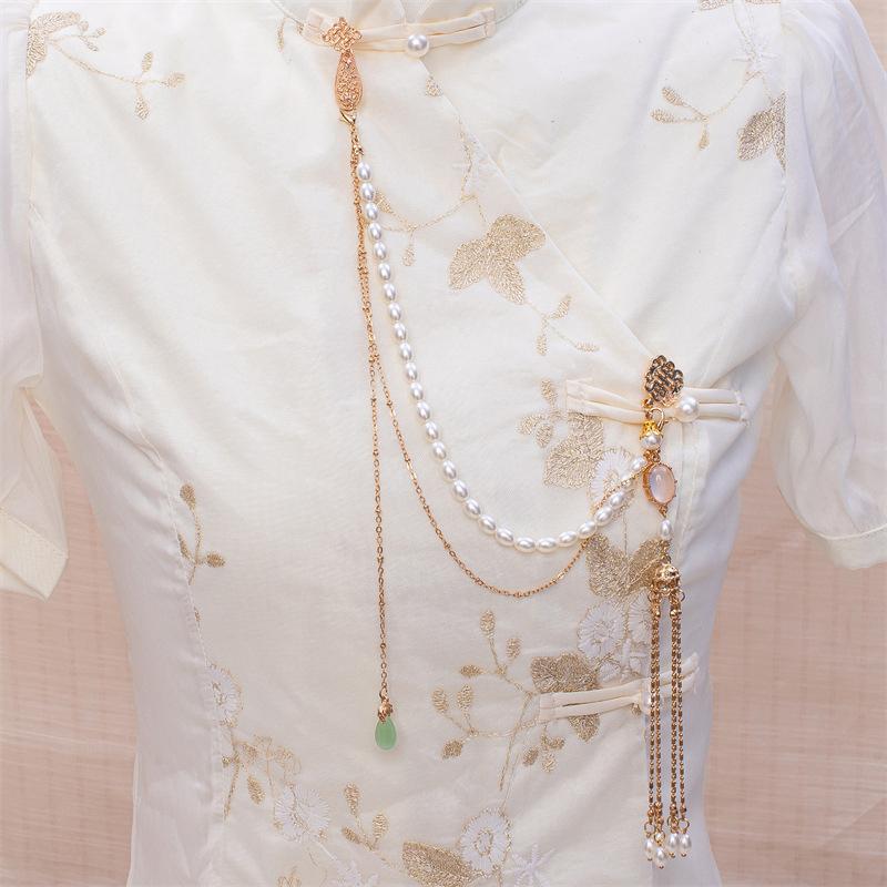 Имитация жемчуга Женское украшение Ханфу Ювелирные изделия Длинная подвеска-кисточка Аксессуары для ципао Сплав Ципао Прессованный лацкан