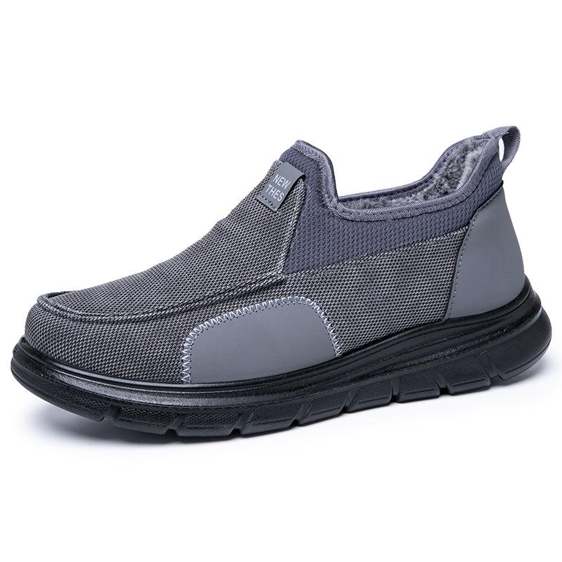 Winter New Men's Fleece Shoes Versatile Soft Soles Lightweight Non-slip Cloth Shoes Casual Thickened Warm Men's Cotton Shoes