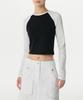 MUSINSA STANDARD WOMAN Women'S Slim Crop Raglan Long Sleeve T-Shirt [Black/White]