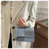 Small Handbag with Niche Design for Women, Winter New Fashionable Commuting Small Square Bag with High Aesthetic Sense, Shoulder Bag