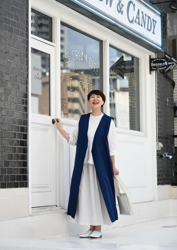 Одежда ручной работы для женщин 50-60 лет, чтобы сделать каждый день веселым. Бутиковая серия Akkotan's (Леди нет. 8416)