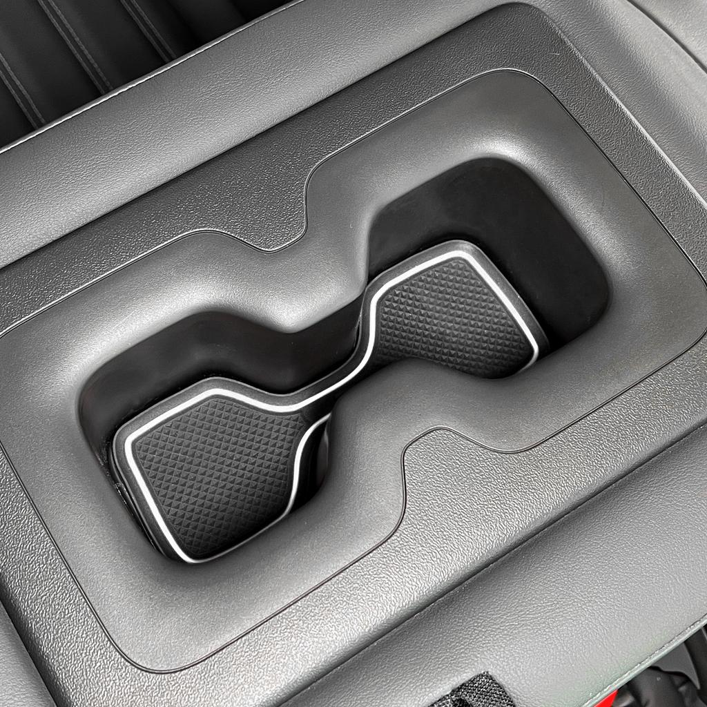 Коврик в слот для ворот автомобиля для Mitsubishi Outlander 2023 + Противоскользящий коврик в паз двери, подстаканник, аксессуары для интерьера, подставка