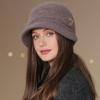 Новая женская зимняя шапка, сохраняющая тепло, кепка для мамы, уличная шапка с меховой подкладкой для женщин, повседневная вязаная шапка с мехом кролика