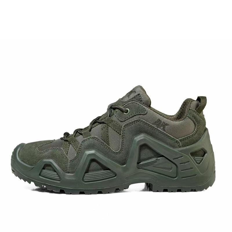 2025 Mid Cut Camouflage Mens Boots Anti-slip Warm Tactical Desert Shoes Women Trekking Mountain Outdoor Train Footwear