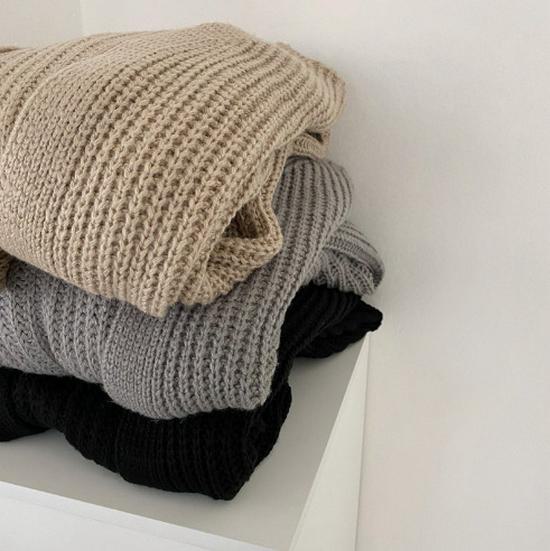 Кардиган в европейском и американском стиле с резинкой: Однотонный, свободный крой, рукава-фонарики