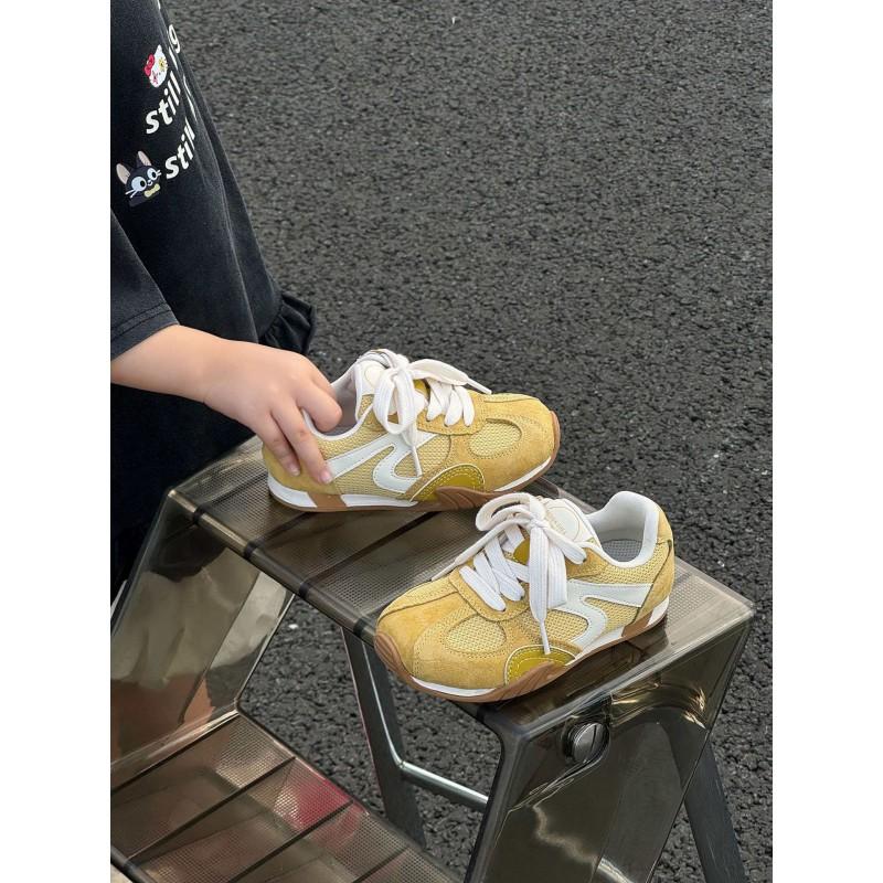 Kids Breathable Mesh Sneakers Boys Girls Lightweight Rubber Sole Casual Training Shoes