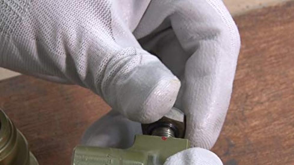 Showa Перчатки Нитриловые Без Тыльной Стороны Простая Сборка Размер M [10-упаковка Перчаток] Нет. 370, Упаковка, Рукоятка, Серый,