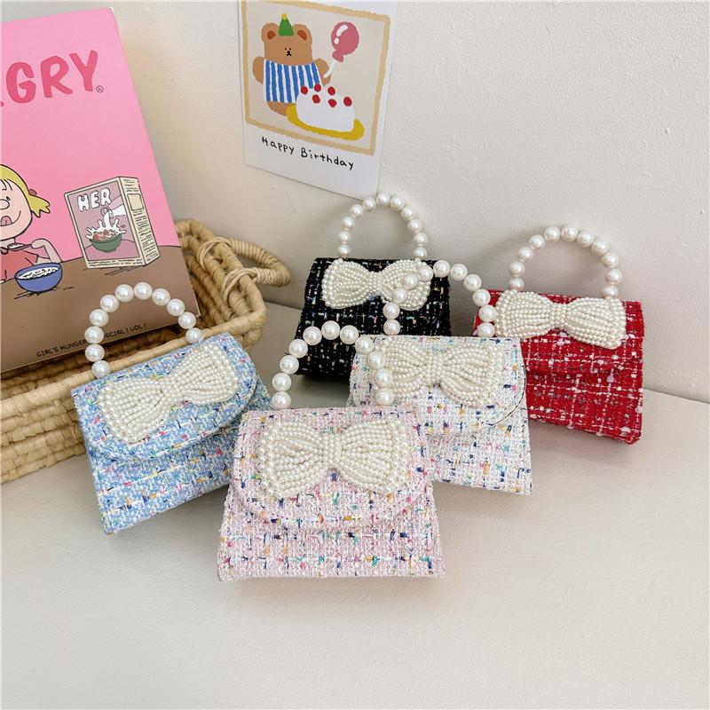 Trendy And Versatile Children's Crossbody Bag With Cute Pearl Bow Perfect For Any Occasion