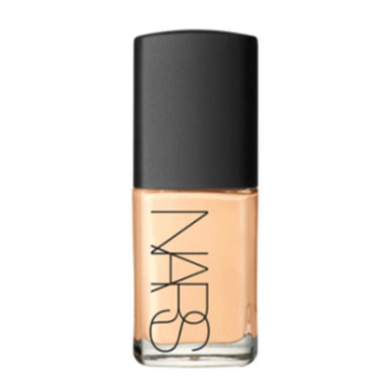 Nars Легкий сияющий тональный крем