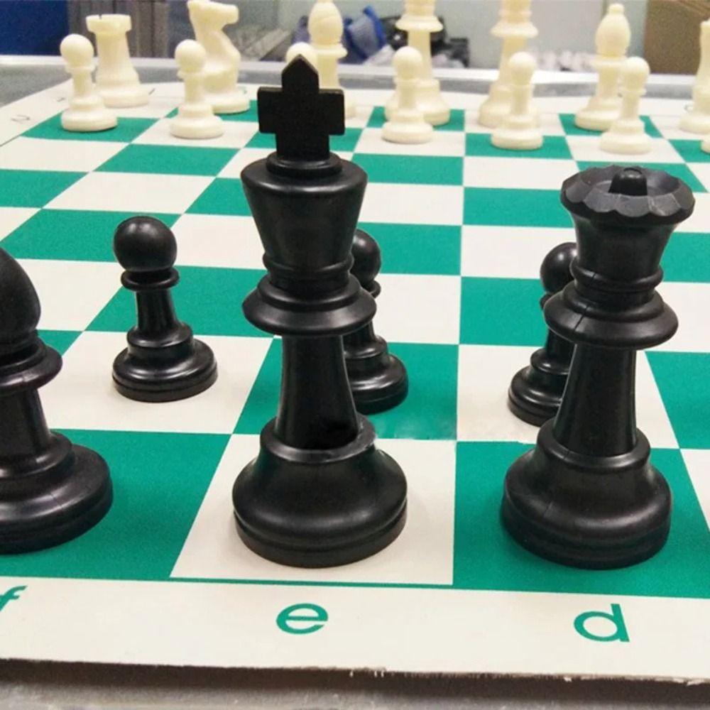 Folding Board Medieval Chess Set 36/42/51cm Chessboard Travel Chess Pieces Set for Outdoor