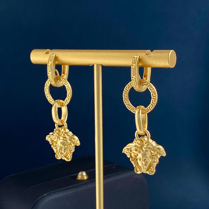 Такие как подвески, длинные круглые серьги, латунные ретро-серьги в виде медузы, серьги, мужские и женские модели.