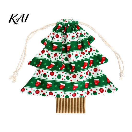 Lightweight Fabric Pouches Christmas Tree Shaped Gift Bags with Drawstring, Reusable Holiday Bags, Drawstring Storage Winter Goodie for Present