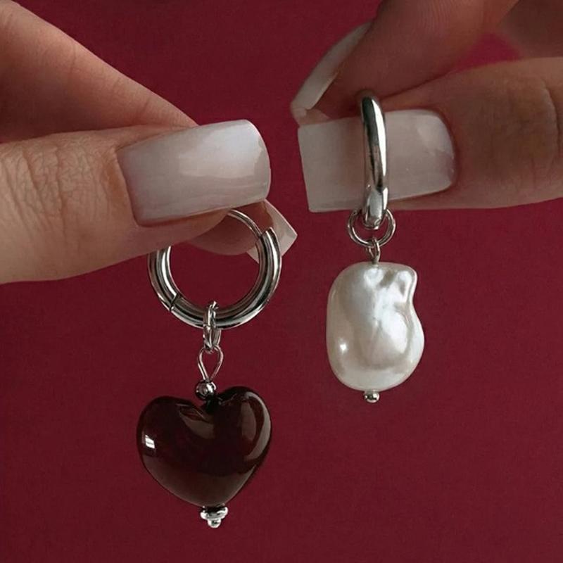 Retro Trendy Geometric Irregular Stereo Heart-Shaped Earrings for Women Asymmetrical Imitation Pearl Earrings Punk Jewelry