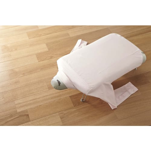 Yamazaki Lightweight Human-Shaped Ironing Board with Hooks, Neko Press, White, Approx. 69 x 37 x 20 cm, Hangs in Closet, Steel Mesh Construction, Prod