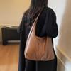 Retro Commuter Mother and Child Bag Women's Bag New Trendy Fashion Shoulder Tote Bag Versatile Large Capacity Armpit Bag