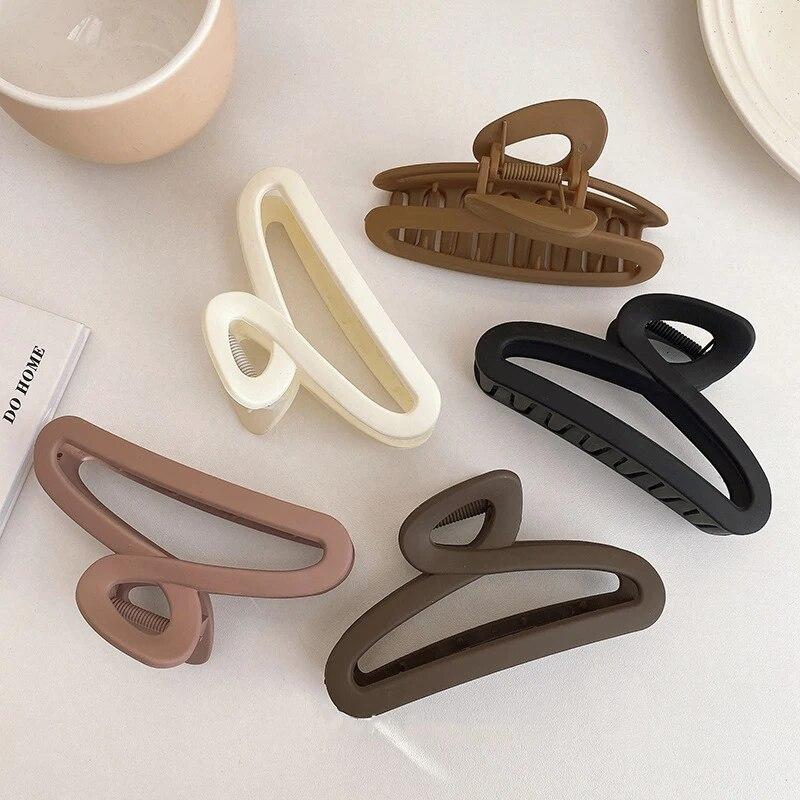 Винтажные кофейные когти для волос, модные полые заколки для волос с геометрическим рисунком, заколки для волос в виде краба и акулы, головные уборы для женщин, вечерние аксессуары для волос