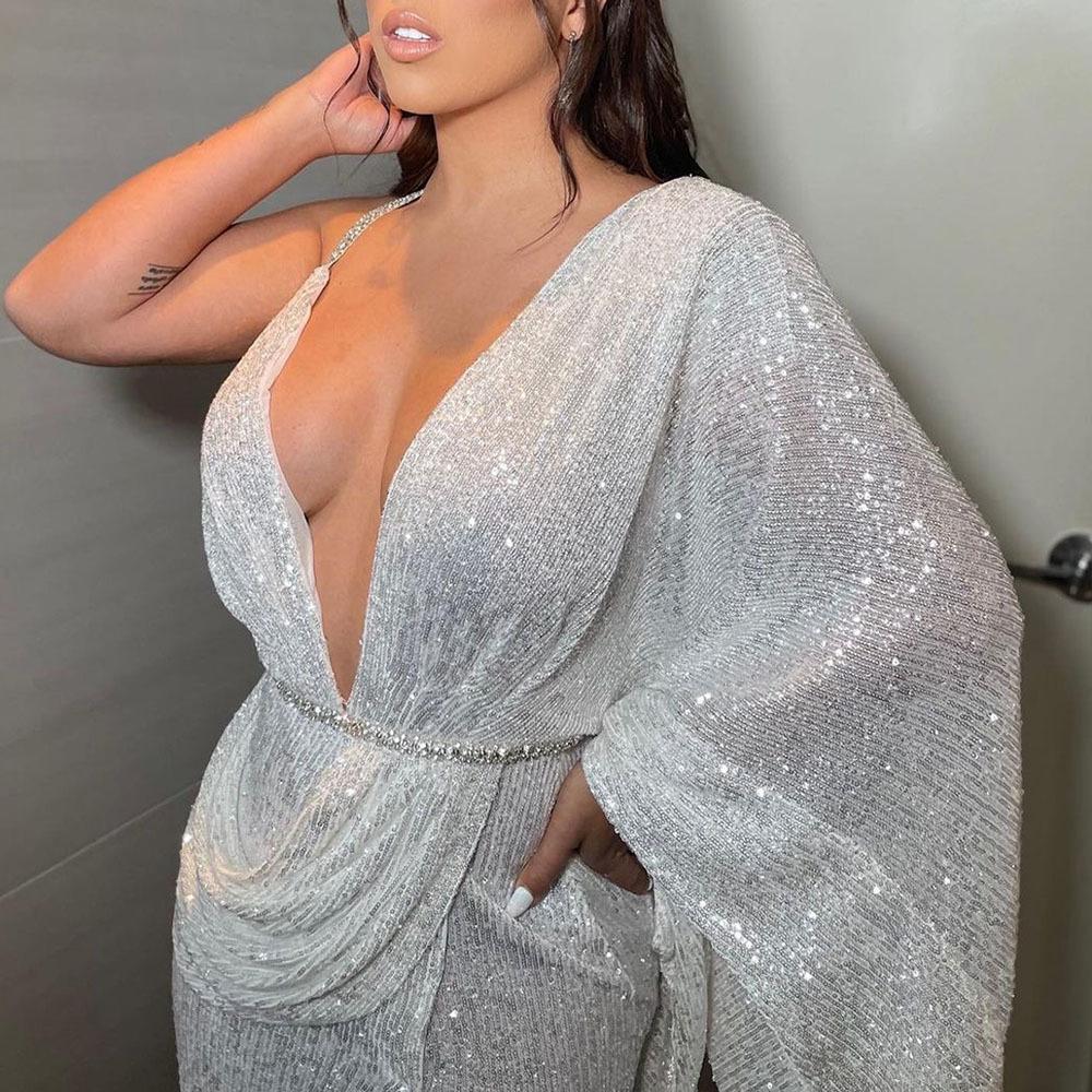 Новое европейское и американское spliced sequined neck halter skirt with split ends and slim fit, light and familiar style V-neck sexy dress