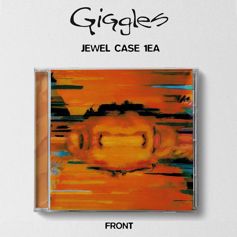 ДАБИН хихикает