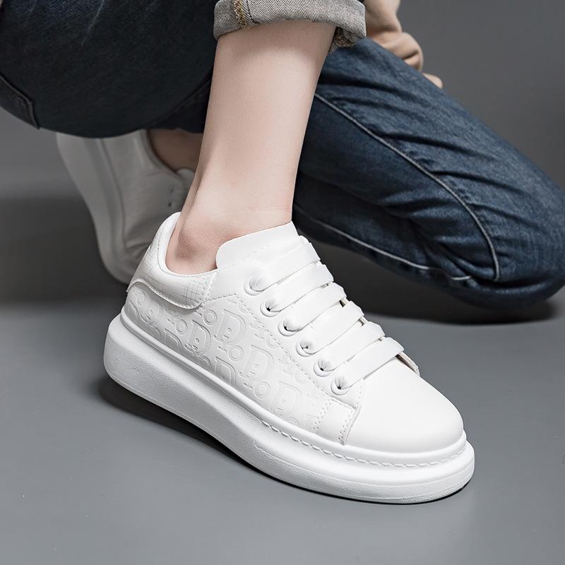 Little White Shoes Women's Spring New Student Casual Women's Shoes Versatile Sports Shoes Thick Baseplate Shoes