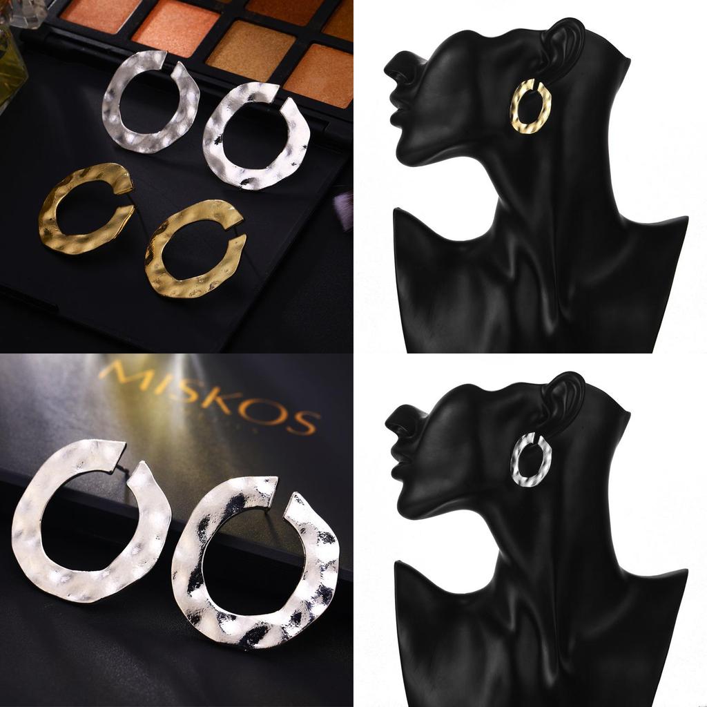 Popular Women's Alloy Round Hoop Earrings With Geometric Elements Gold And Silver