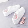 Маленькие белые туфли женские туфли весна 2025 новые дышащие туфли тонкие кеды модные повседневные папа спортивные белые туфли