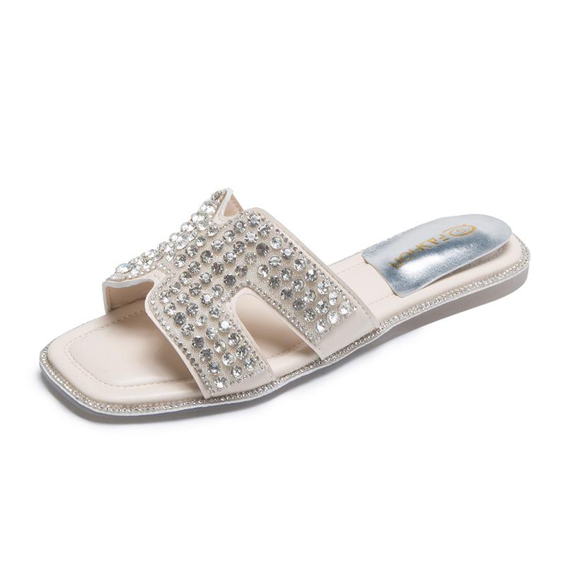 Тапочки на плоской подошве женские новинка 2025 года односложные стразы летняя одежда универсальные модные пляжные сандалии тапочки на плоской подошве