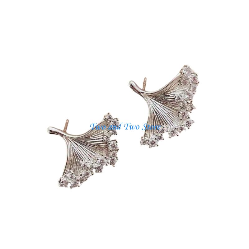 HX6F Ginkgos Leaves/Heart Studs Earrings Daily Wear Earrings Alloy Texture