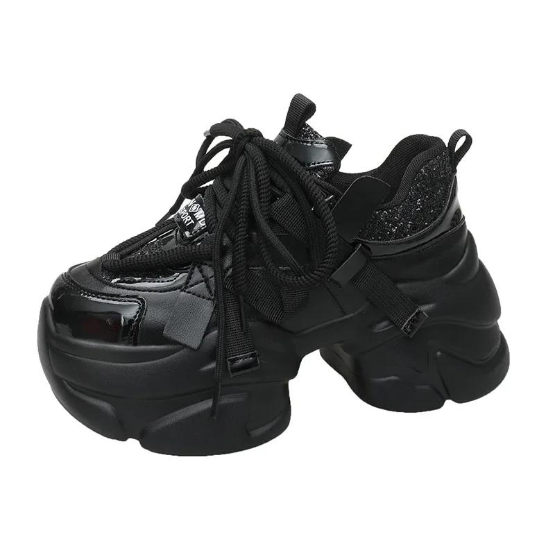 Женские блестящие красные массивные кроссовки, зимние теплые меховые туфли на высокой платформе, женские повседневные туфли на танкетке для папы, кожаные спортивные кроссовки 8 см