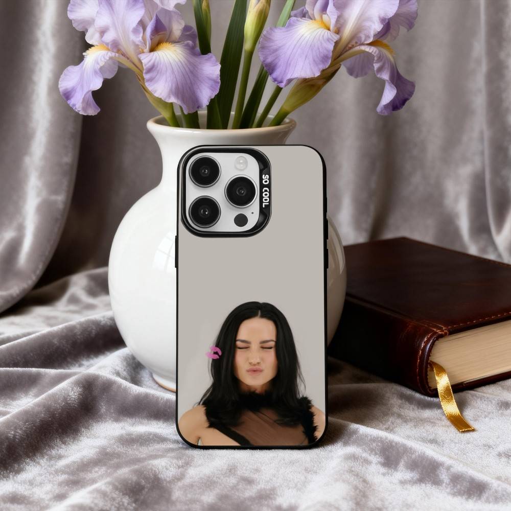 D-Demi L-LovatoS Singer Phone Case For iPhone17,16,15,14,13,12,11 Plus,Pro Max Black Candy silver phone case