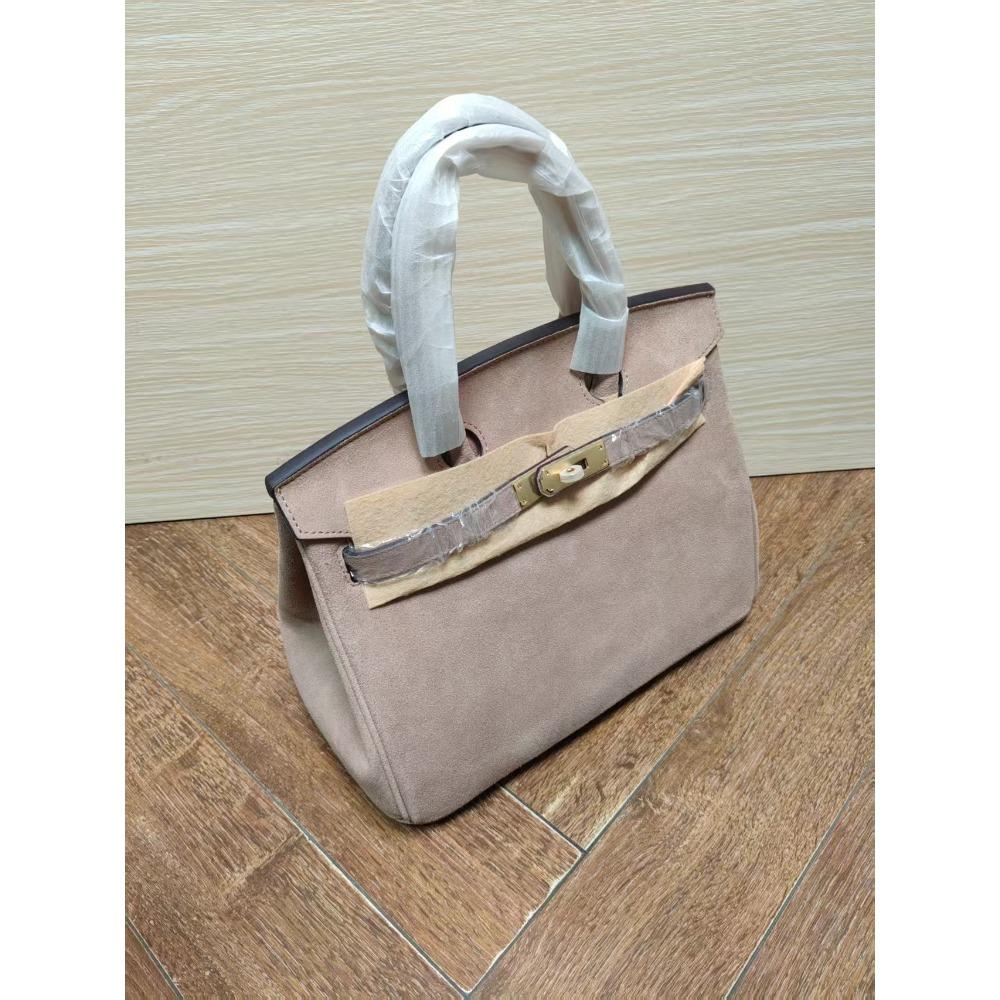 And Retro Metal Chain Womens High-Grade Real Leather Handbag Vintage Tassel Decoration Large Capacity Versatile Handheld Shoulder Bag