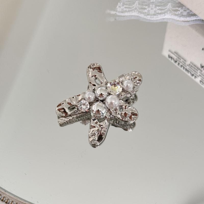 Pearl Crystal Heart Starfish Hair Clip for Women Exquisite Sweet Hairpin Side Bangs Clip Casual Versatile Hair Accessories Gift