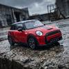 1:18  MINI Cooper S F56 Роскошный Спортивный Хэтчбек Металлический Литой Модель Автомобиля Декор для Дома и Украшения для Рабочего Стола Компьютера