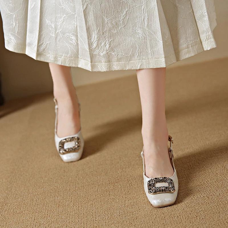 Модные сексуальные туфли для леди 4 см Сандалии Мэри Джейн Снежный Кристалл Туфли-лодочки с квадратным носком в желто-бежевом черном цвете Странный каблук с пряжкой сзади ремешок