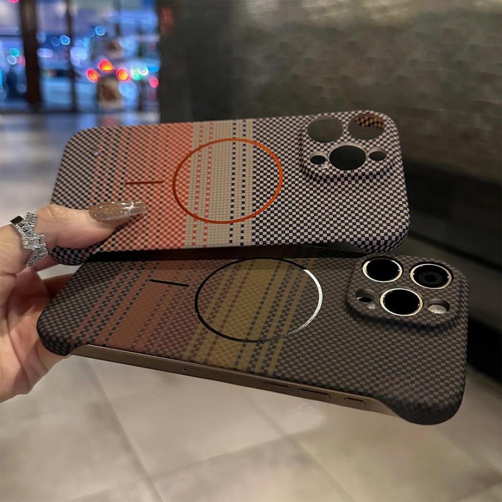 Тонкий безрамочный охлаждающий чехол из кевлара и углеродного волокна для iPhone 17 Air 16 15 14 Plus 13 12 Pro Max 11 Для Magsafe Магнитная ПК-крышка
