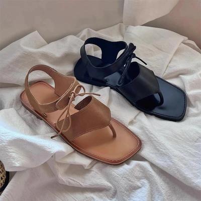 Версия из коровьей кожи~ Корейская версия ретро сандалий-гладиаторов с квадратным носком и перемычкой на пальце, женские 2025 лето новые прохладные шлепанцы с открытым носком