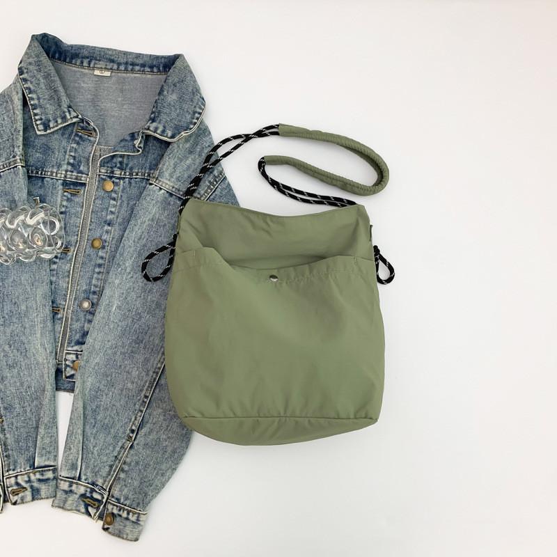 Стильная повседневная холщовая сумка-тоут для женщин большой вместимости для ежедневных поездок на работу