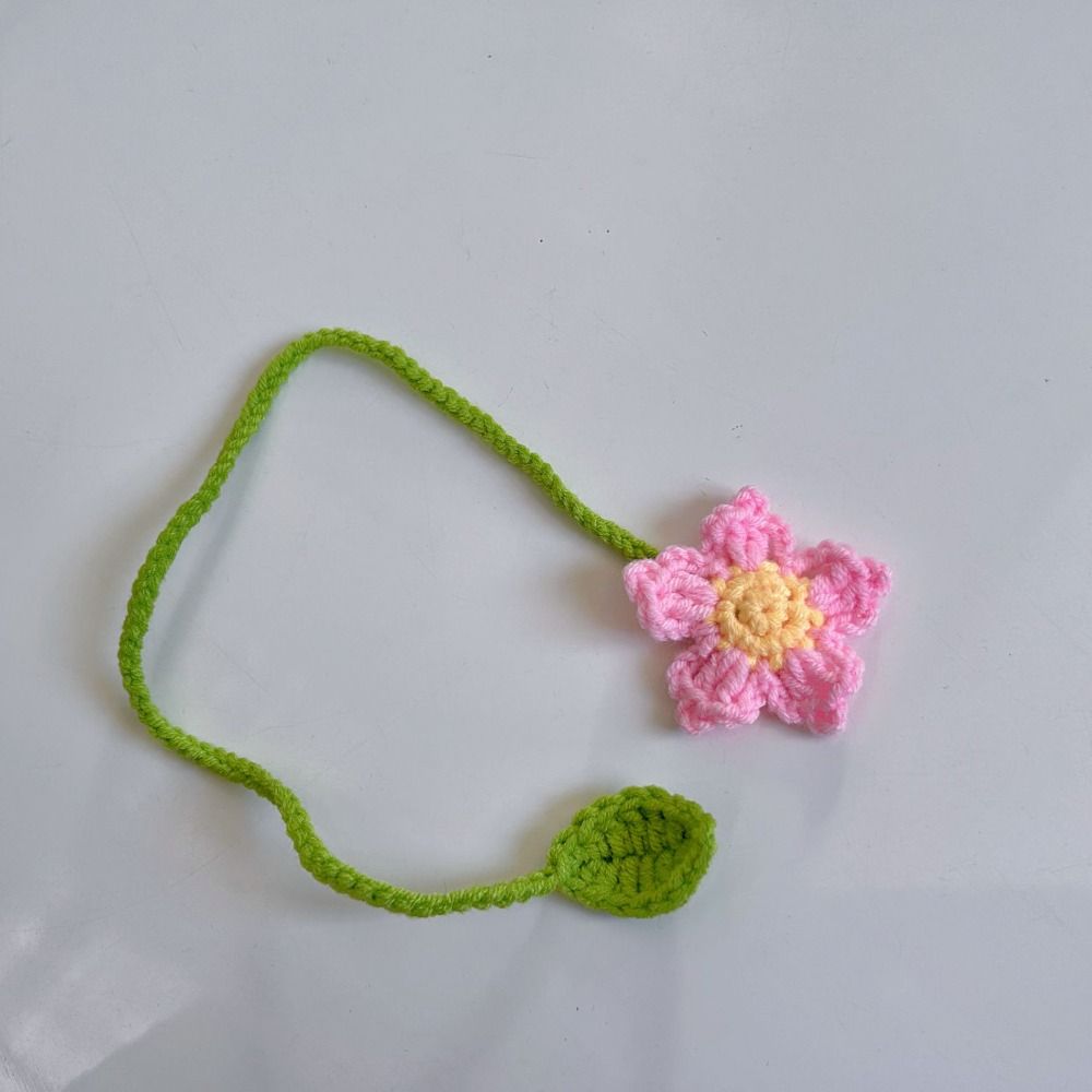 Daisy Flower Knitted Bookmark Handmade Crochet Book Marker Creative Floral Pendants Perfect Gift