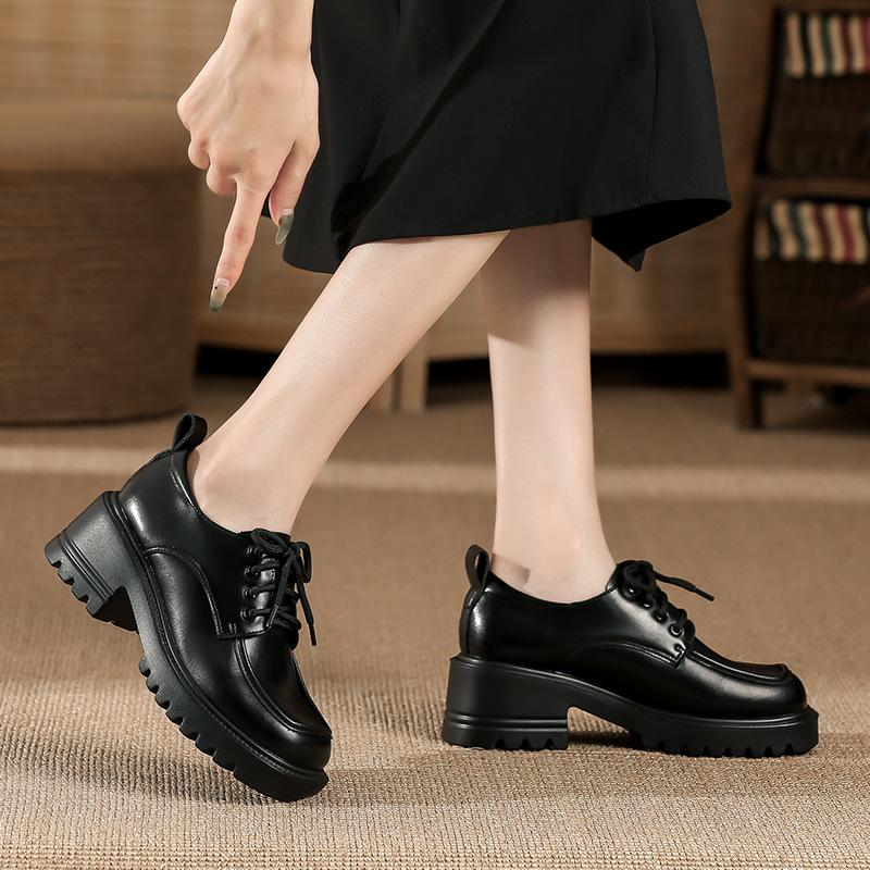 Lucky Shoes Женская обувь на шнуровке для увеличения размера с одной педалью Кожаные женские мягкие кожаные туфли с круглым носком на наклонном каблуке в британском стиле