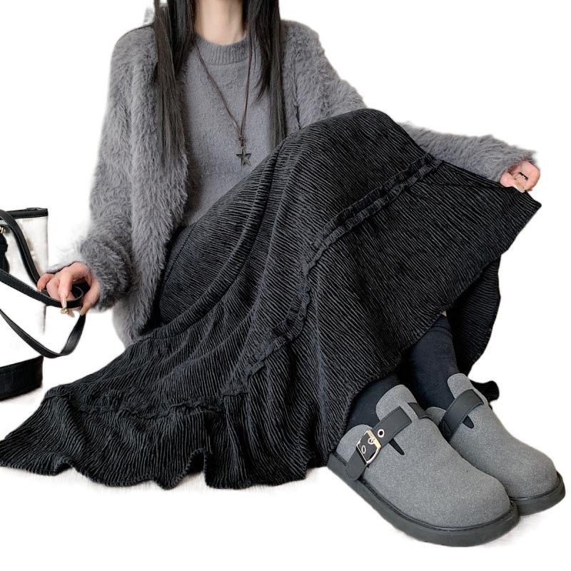 Юбка миди с высокой талией, плиссированная, с оборкой по подолу, на осень/зиму 2025