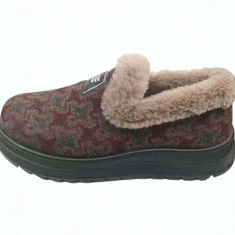 Winter lazy foot cover women's cotton shoes jacquard cloth surface rough edge bag mouth soft sole wear-resistant mother shoes one piece hair
