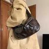 Vintage Coffee Shoulder Bag Women Retro New Autumn Pocket Chic Casual Underarm Bag Female Hot Girls Handbag