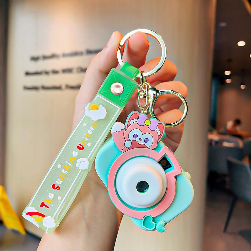 Adorable Cartoon Projection Camera Keychain Charming Gift For Students And Car Owners