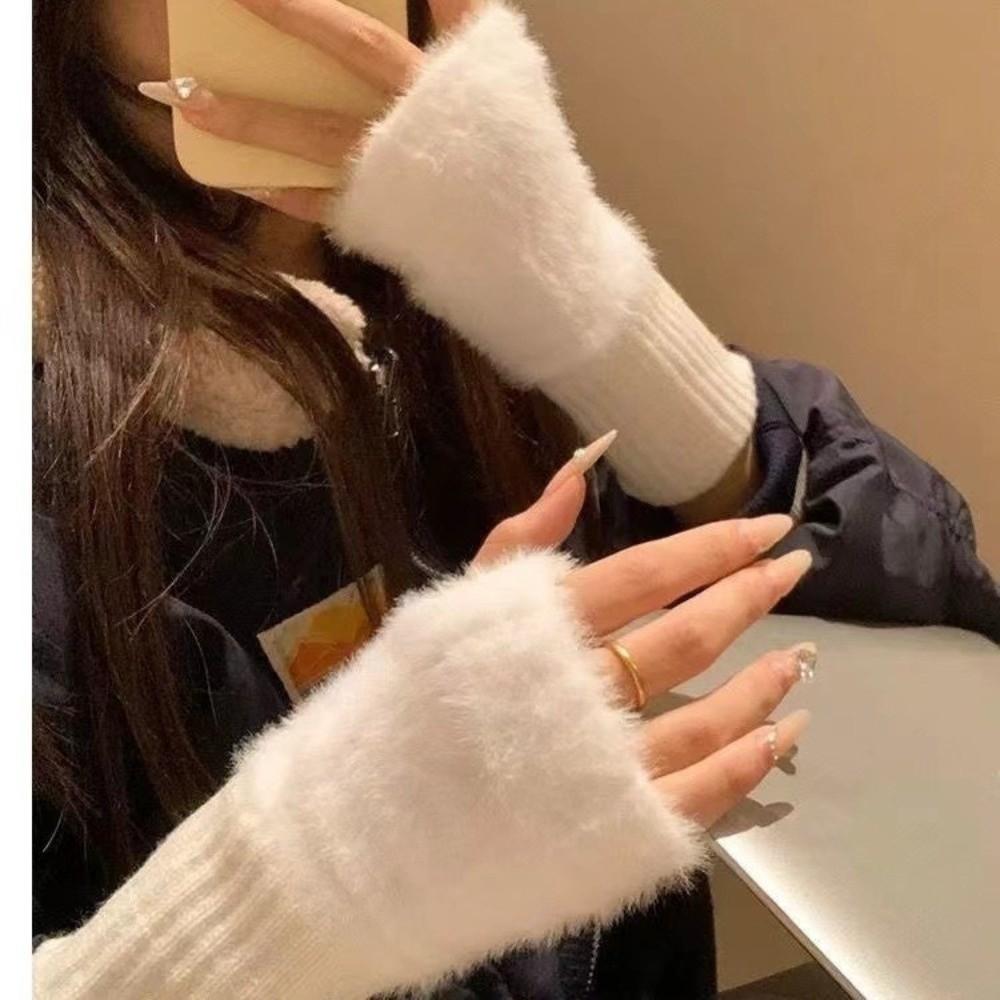 Soft Half Finger Gloves Warm Insulation Wrist Mittens  Winter Women's Wear Accessory