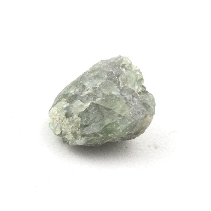 Pierres et Minéraux. Peridot. 4.00 ct. Almklovdalen, Vanylven, Norvège.
