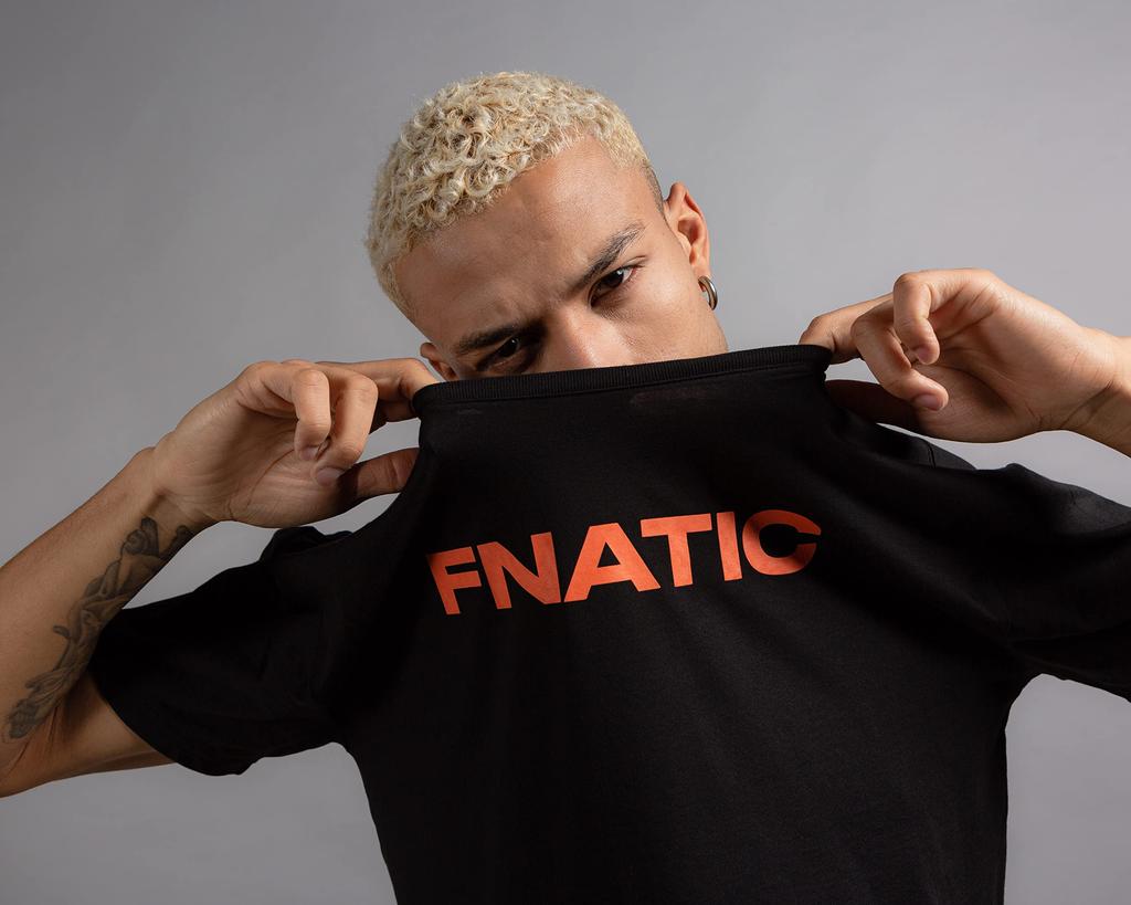 Футболка FnaticGear Team Title, Черная, Маленький размер, FNC089, Футболка с коротким рукавом и логотипом команды, Черная, Маленький размер, XX3016