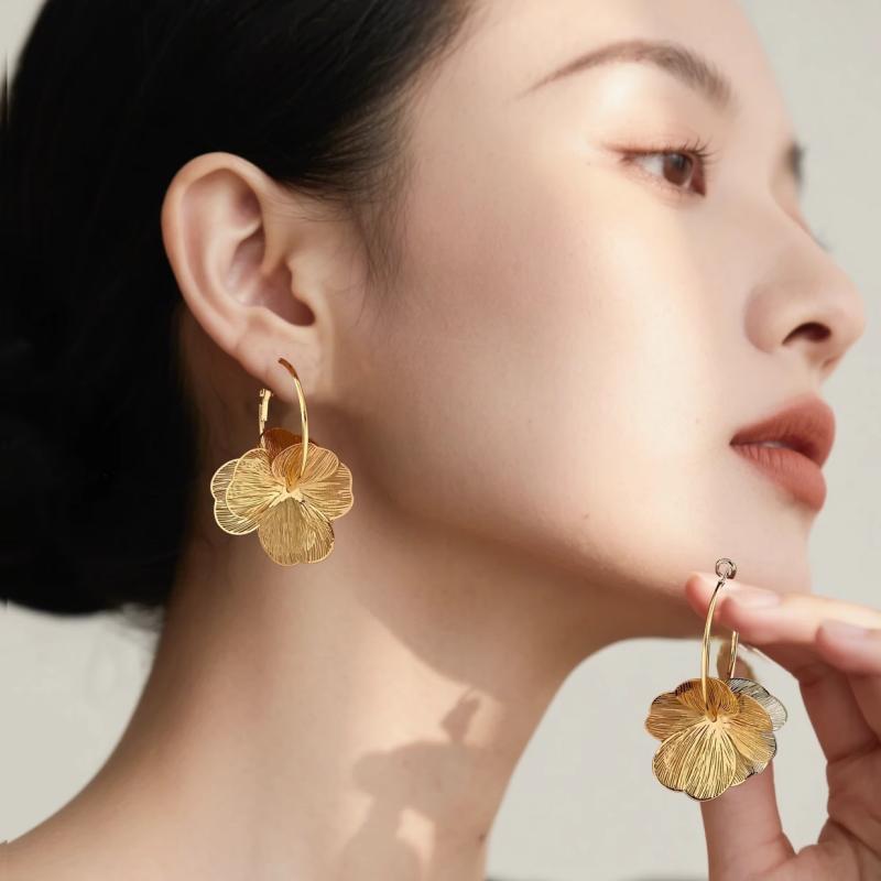 Golden Double-Layer Hollow Flower Hoop Earring for Women Vintage Earrings Ideal for Daily Wear Jewelry Accessories