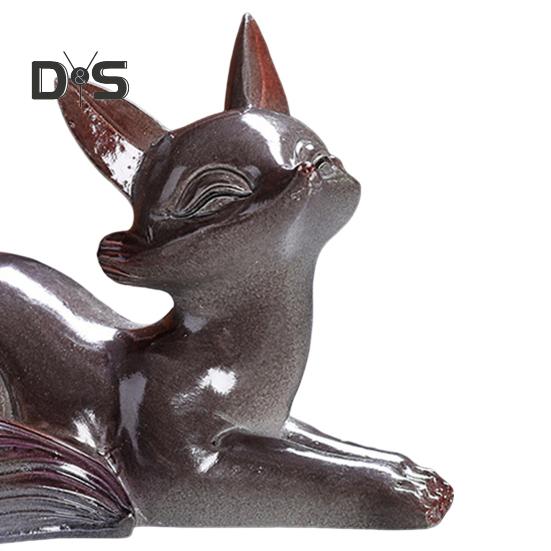Tea Pet Color Changing Fox Resin Handcrafted Lucky Feng Shui Decoration with Hot Water Good Luck Symbol Teatable Teahouse Ornament