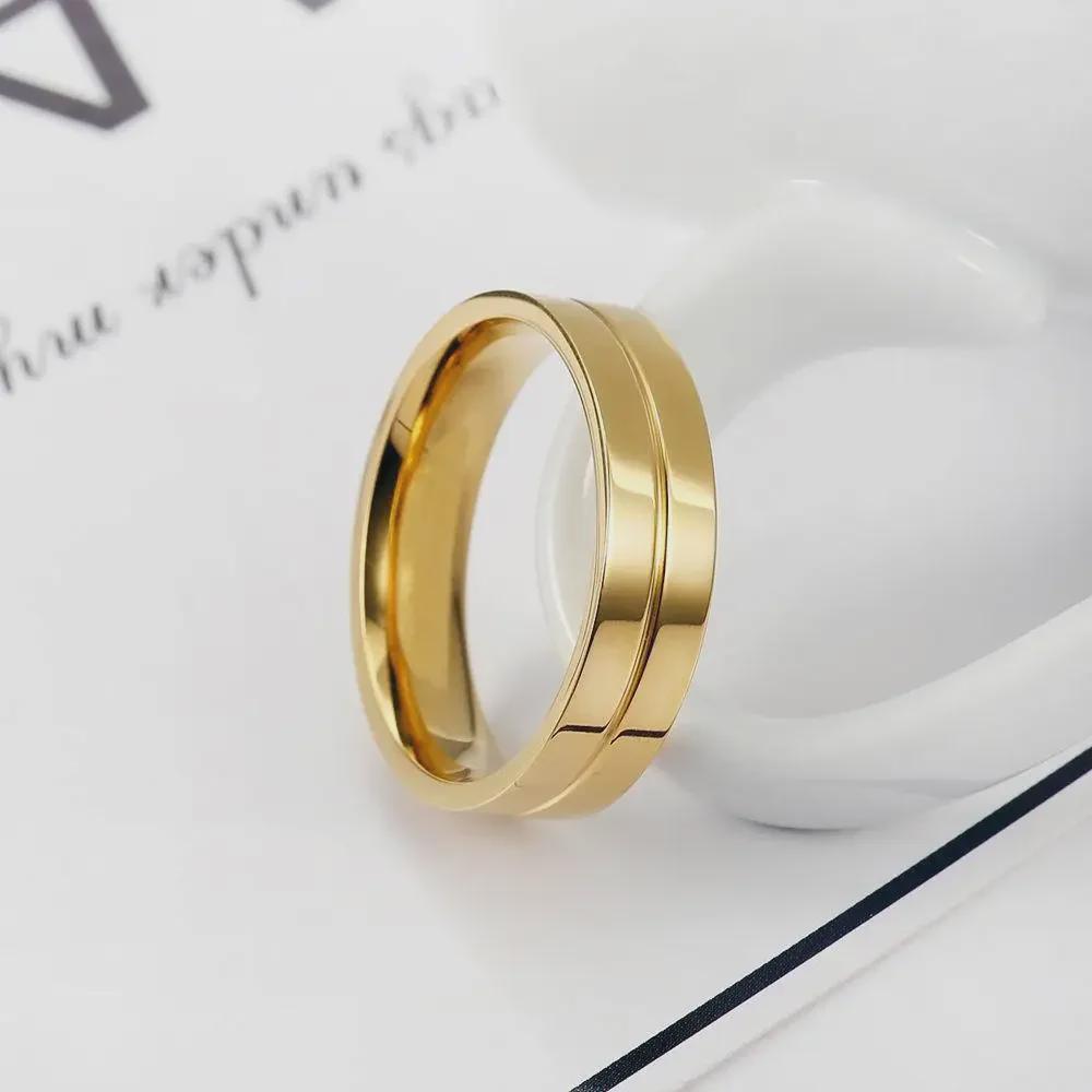 18K Stainless Steel Titanium Couple Rings: Trendy Unisex Jewelry