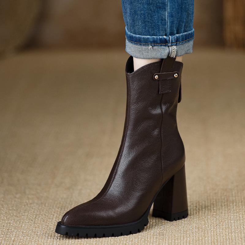 Women's Shoes Ultra-high Waterproof Table Comfortable Short Boots Thick Heel High Heel Zipper Head Layer Pointed Brown