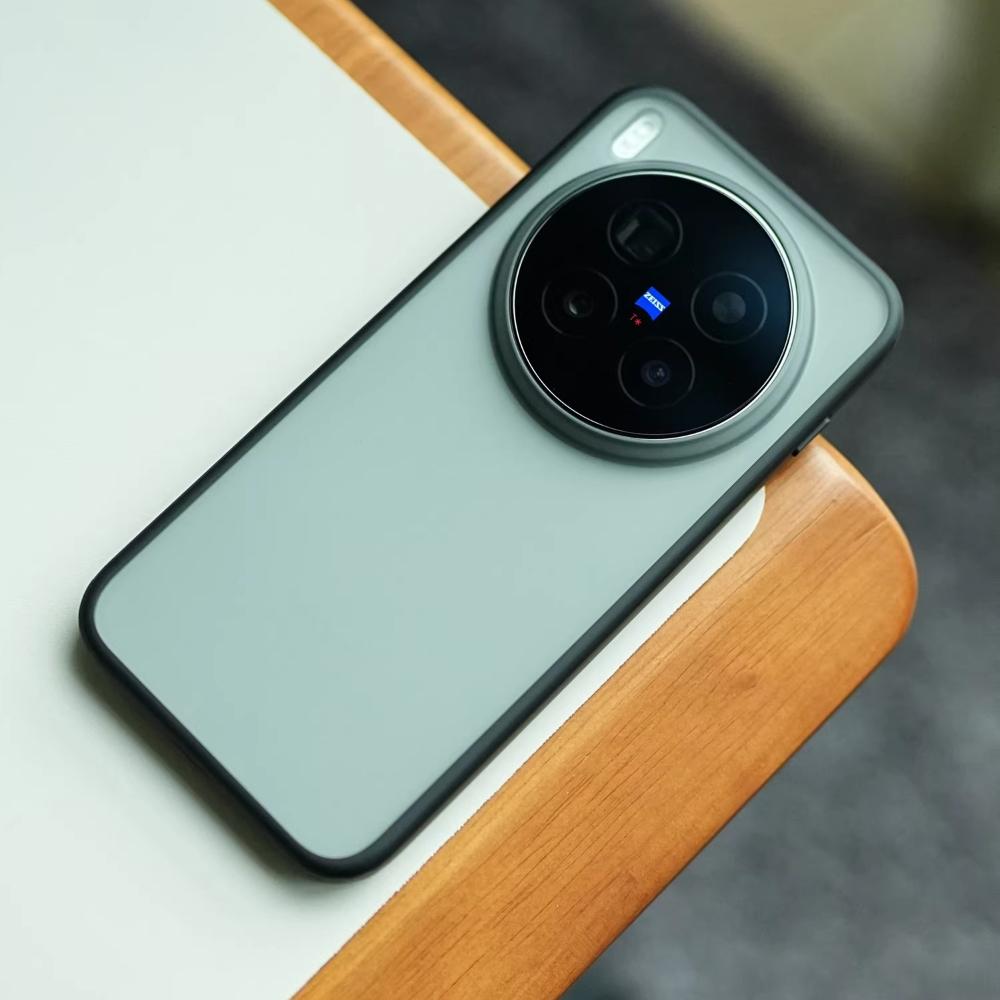Для VIVO X300 Ultra Чехол Простой Матовый Жесткий ПК+ТПУ Прозрачный Подушка Безопасности Защита от Падений Магнитный Ударопрочный Защитный Чехол для X300 Ultra